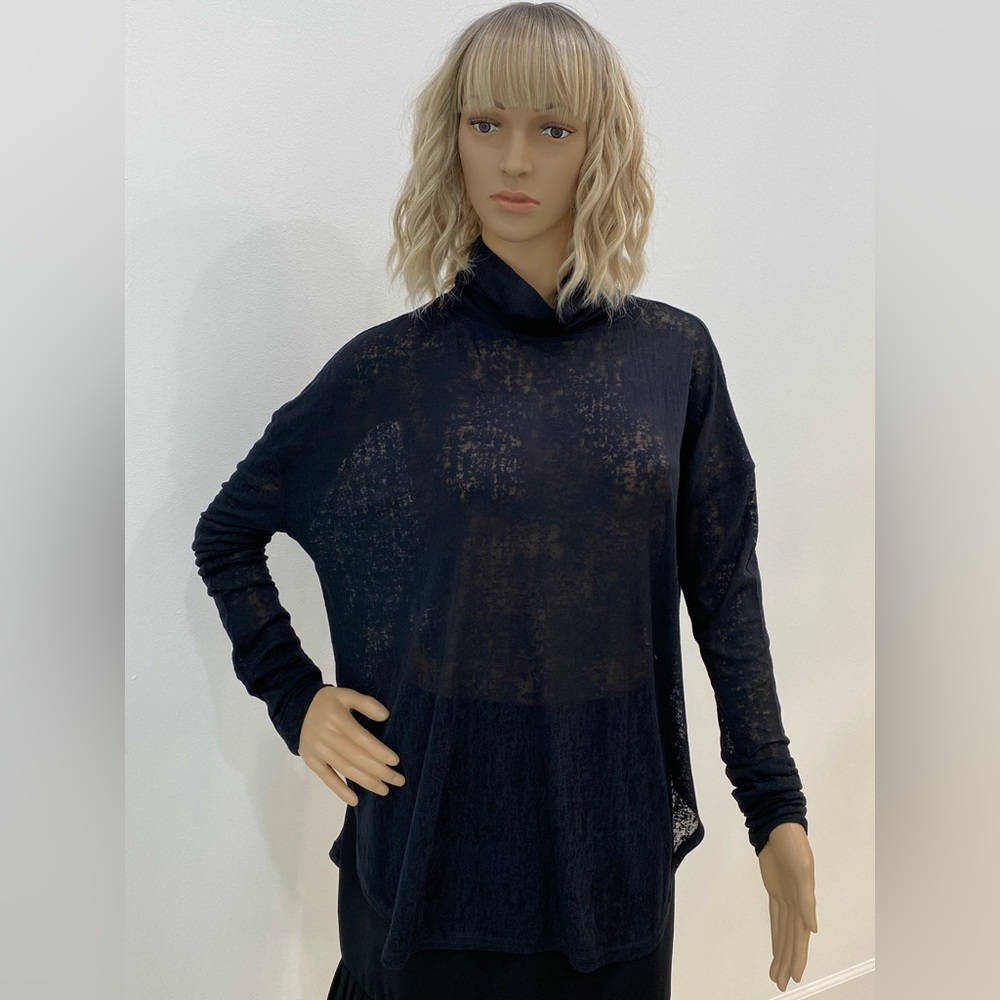 Pretty Free People Semi-Sheer, Lightweight Black Top,Size S